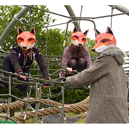 The Fox: Designed by Wintercroft: A beautiful press-out mask for festivals, parties and everyday wear (Inglês) 